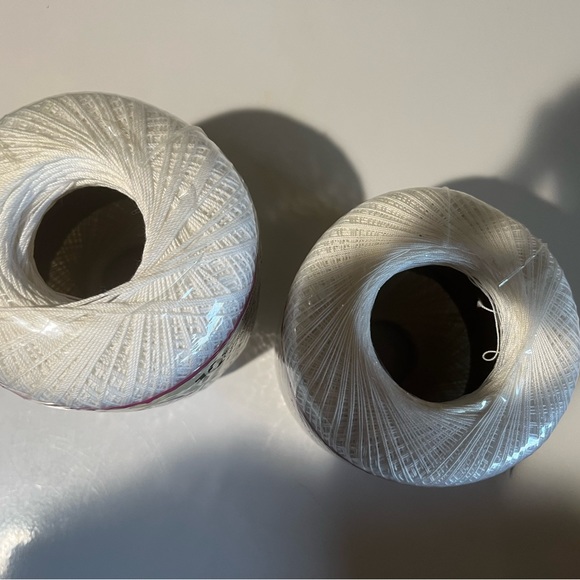 Crochet thread - Picture 2 of 3